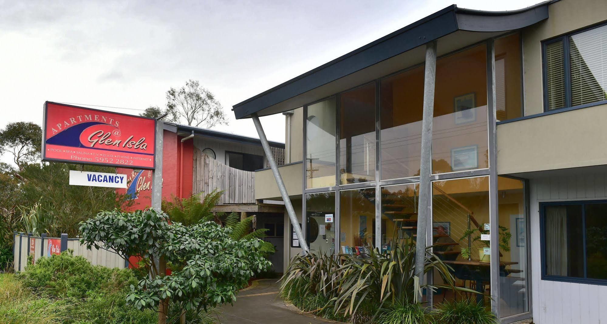 Apartments At Glen Isla Cowes Exterior photo